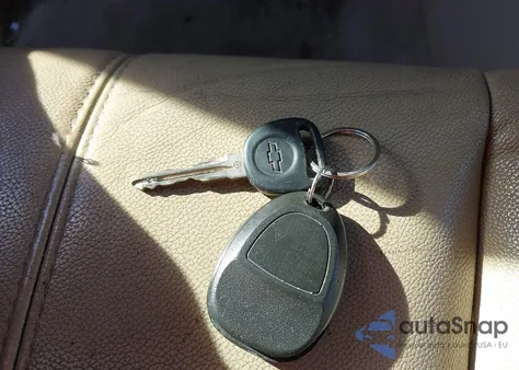 2007 Chevrolet Suburban 1500 Lt z USA, uszkodzony, nr VIN 1GNFK16387J219280